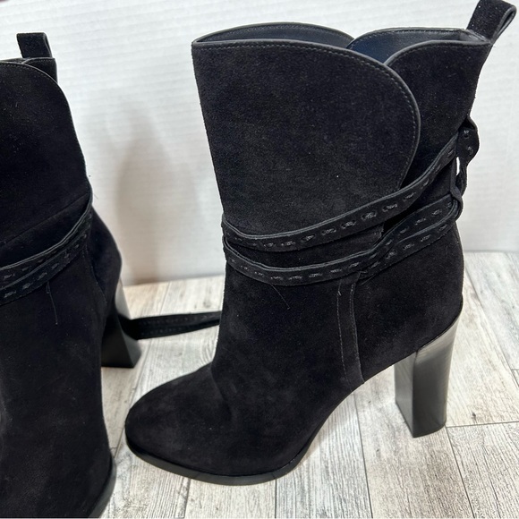 Michael Kors Collection Palmer suede tassel heeled bootie black size 36 Euro - Picture 4 of 13